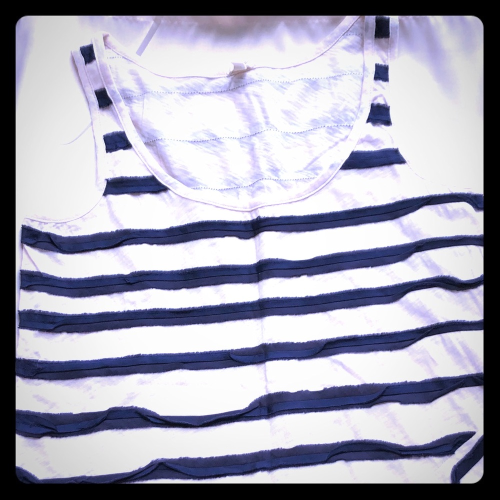 Cute J crew navy cream striped tank sz XS